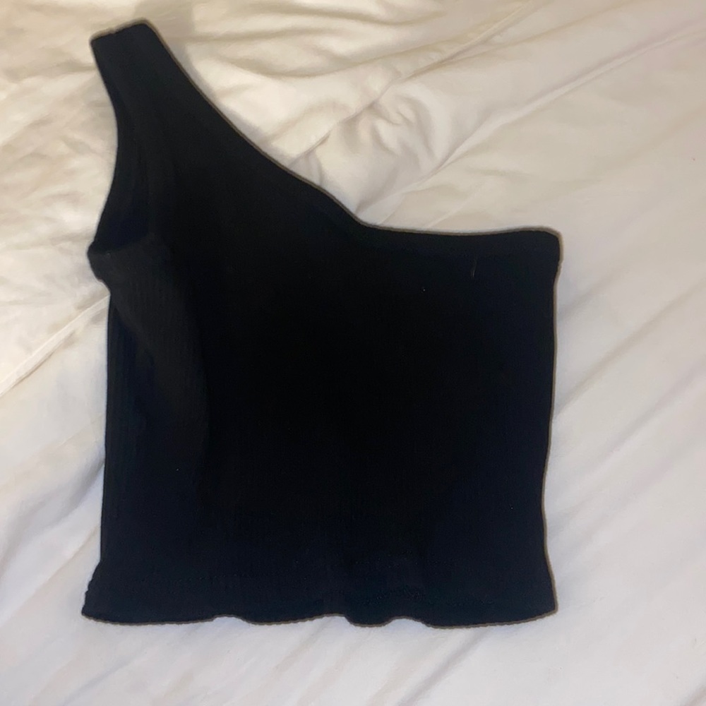 Black off the shoulder crop top, Size S